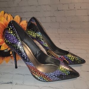 Lust for Life Stiletto  4" Heels Size 8.5 Multicolored Faux Snake Skin